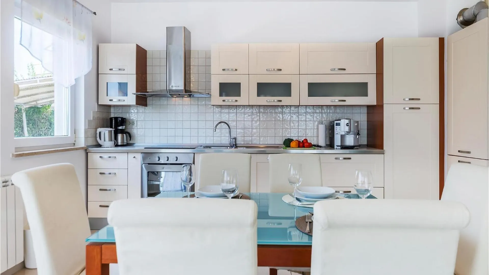 Lovely Apartment In Banjole With House Sea View