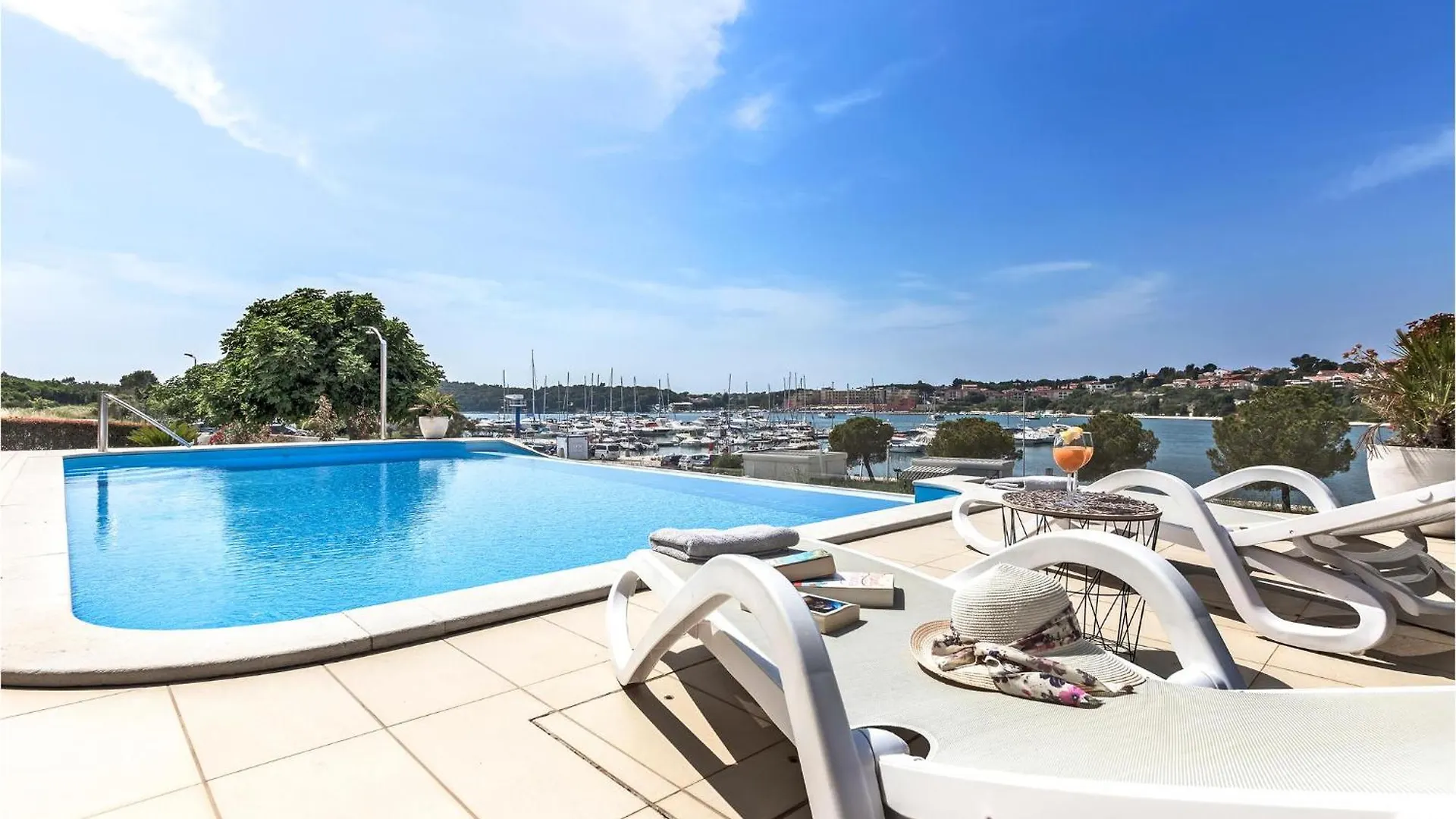 Lovely Apartment In Banjole With House Sea View Croatia